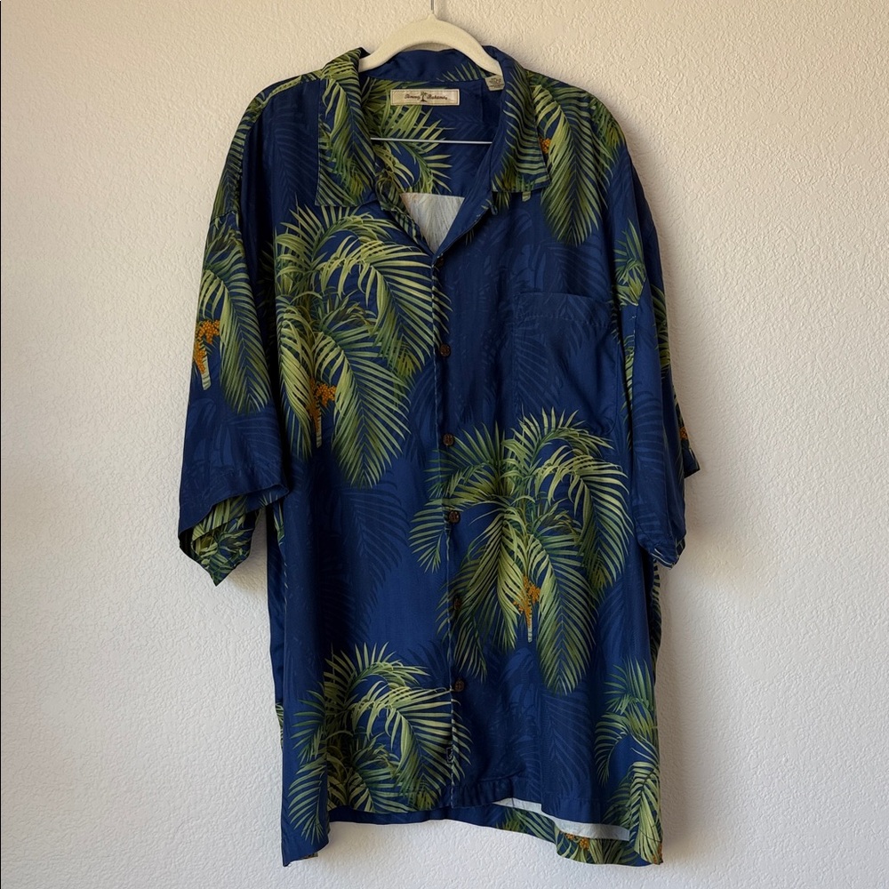 Tommy Bahama Silk Hawaiian Camp Shirt XXL Blue Palm Tropical Aloha